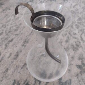 Beautiful 13" red wine decanter with aerating funnel insert and bag